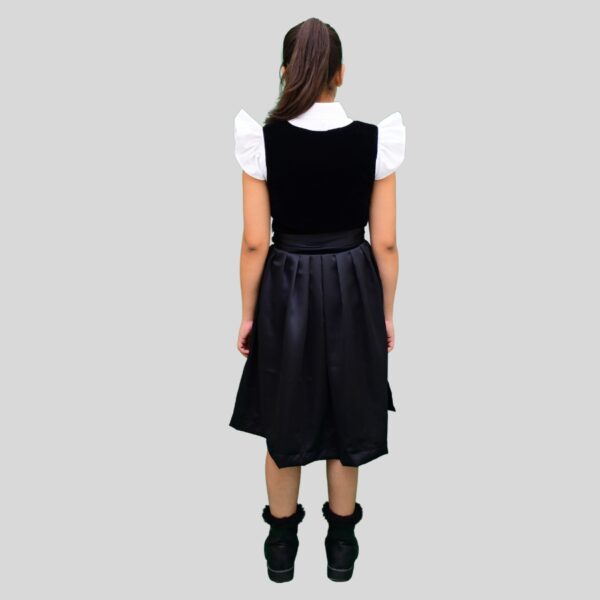 Dirndl Dress German Bavarian Oktoberfest dress 5 Attractive Classic Dirndl Dress Black Velvet Fabric DD-0039