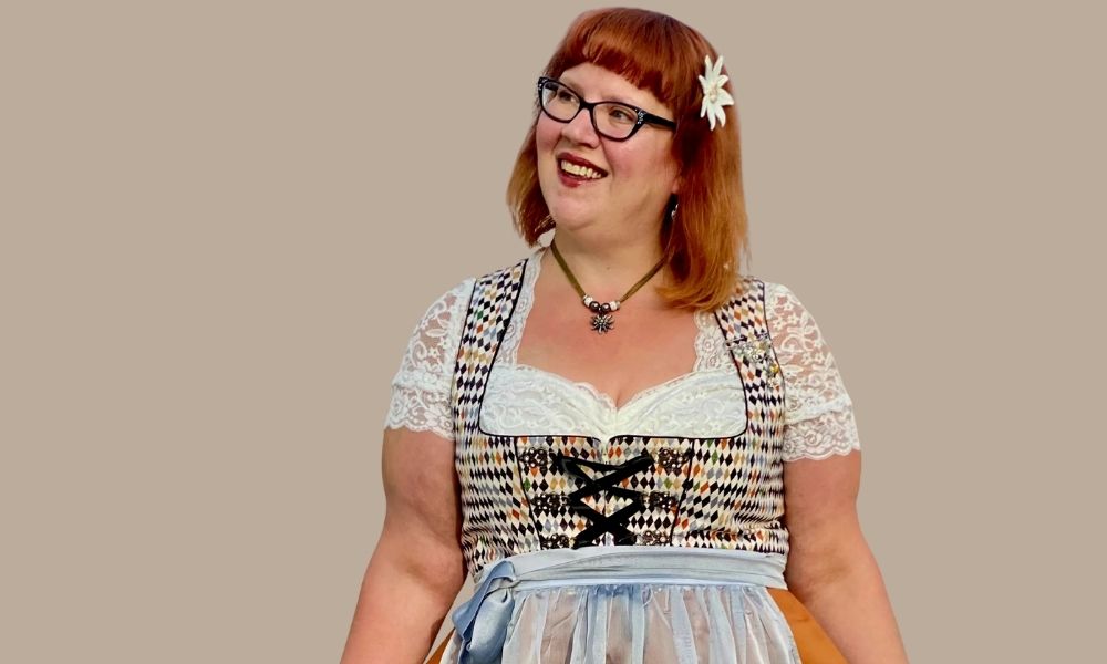 Beautiful Dirndl Dress Plus Size